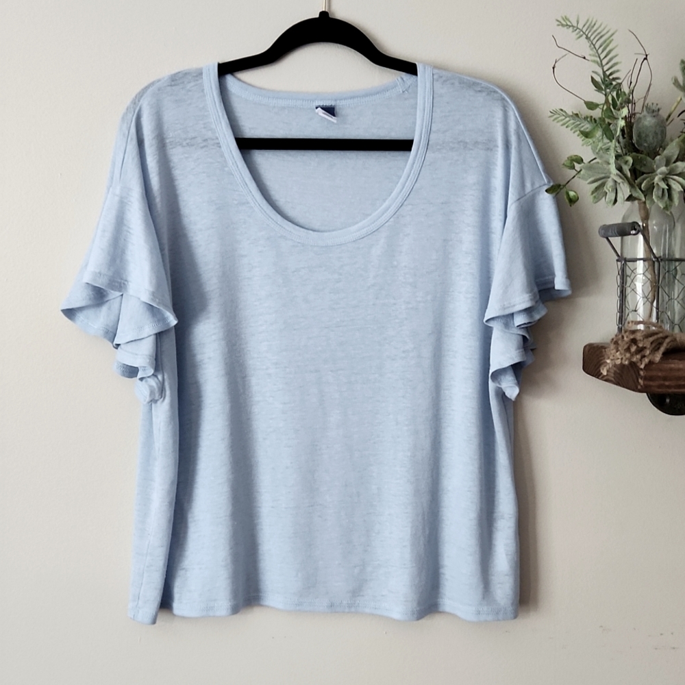 EUC Old Navy Light Blue Lightweight Flutter Sleeve Tee, Large
